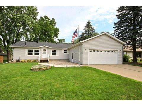 2011 11th St E, Glencoe, MN 55336 photo 1