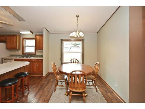 2011 11th St E, Glencoe, MN 55336 photo 7