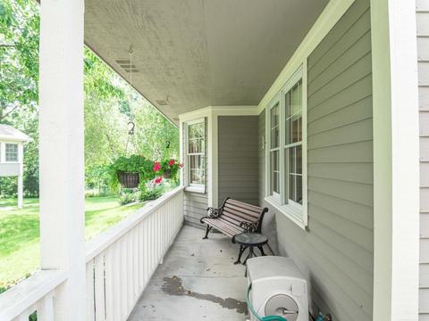 852 Ivy Ln, Eagan, MN 55123 photo 3