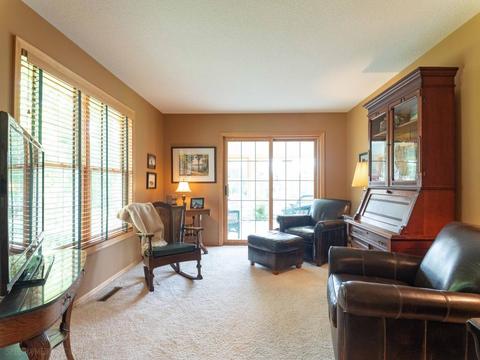 852 Ivy Ln, Eagan, MN 55123 photo 15