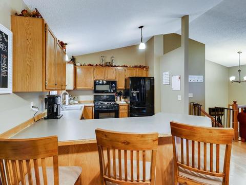 4196 Reading, Eagan, MN 55123 photo 4