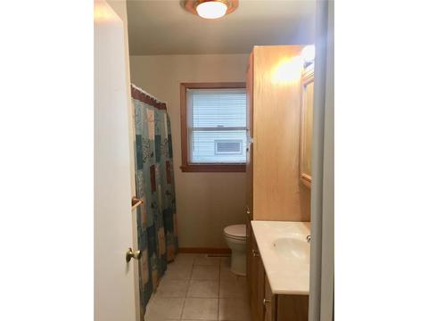 909 Pine Ave, Marshall, MN 56258 photo 14