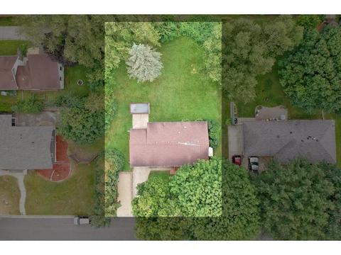 819 Home Pl, Faribault, MN 55021 photo 15