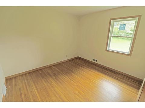 819 Home Pl, Faribault, MN 55021 photo 11