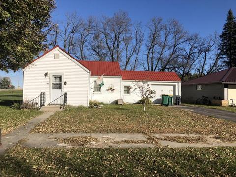 305 N Main St, Hendricks, MN 56136 photo 2