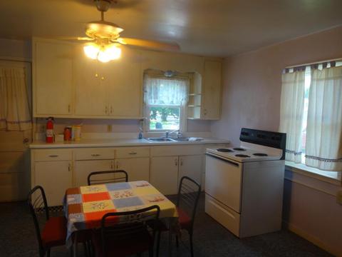 305 N Main St, Hendricks, MN 56136 photo 4
