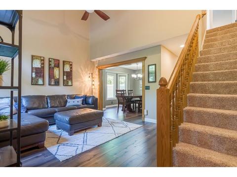 789 Sunset Dr, Eagan, MN 55123 photo 3