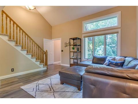 789 Sunset Dr, Eagan, MN 55123 photo 6