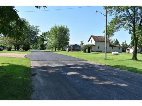 314 W 2nd St, Granada, MN 56039 photo 37
