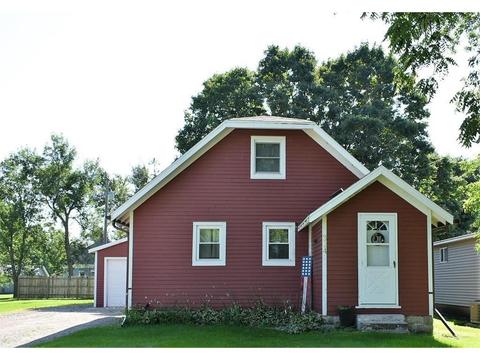 314 W 2nd St, Granada, MN 56039 photo 1