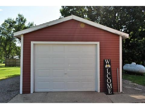 314 W 2nd St, Granada, MN 56039 photo 33