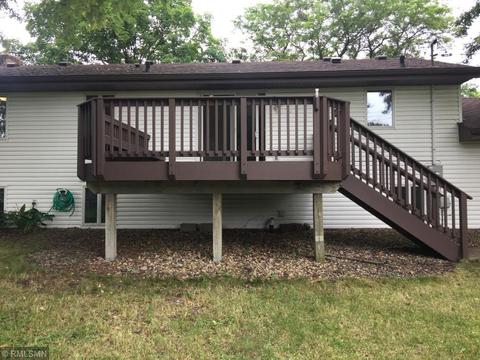 2217 Maple Ln E, Maplewood, MN 55109 photo 4