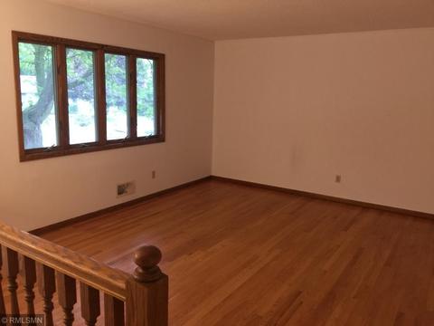 2217 Maple Ln E, Maplewood, MN 55109 photo 6