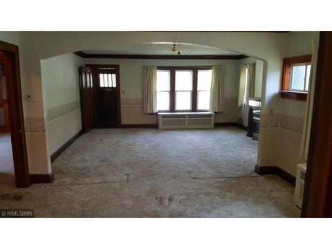 322 Becker Ave SE, Willmar, MN 56201 photo 10