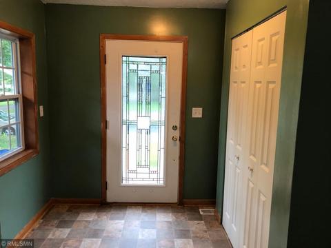 526 Morrison St, Mora, MN 55051 photo 2