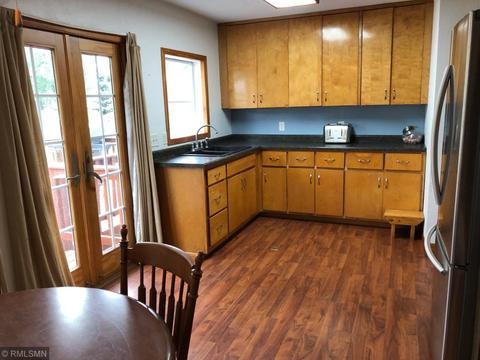 526 Morrison St, Mora, MN 55051 photo 7