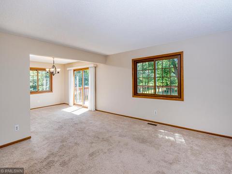 1836 Walnut Ln, Eagan, MN 55122 photo 4