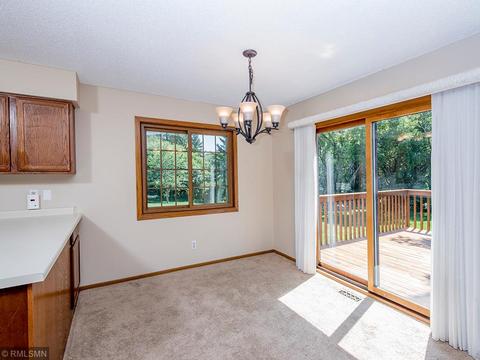 1836 Walnut Ln, Eagan, MN 55122 photo 8