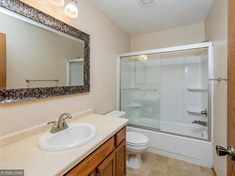 1836 Walnut Ln, Eagan, MN 55122 photo 13