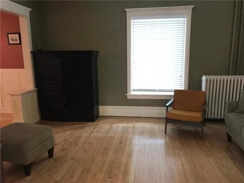 400 Walnut St, Marshall, MN 56258 photo 3