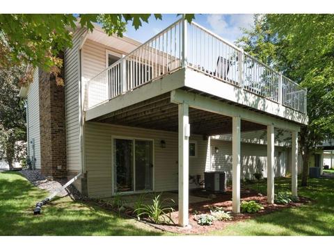 9850 Cavell Cir, Bloomington, MN 55438 photo 28
