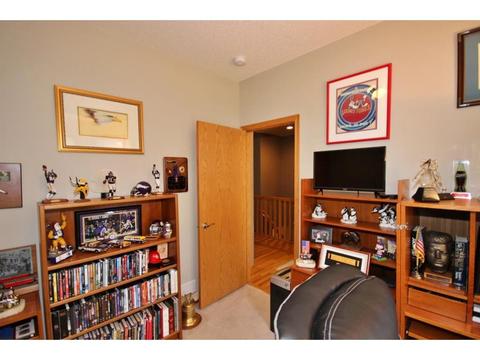 1537 Stonewood Ln, Eagan, MN 55122 photo 34