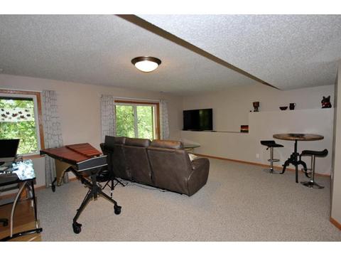1537 Stonewood Ln, Eagan, MN 55122 photo 39