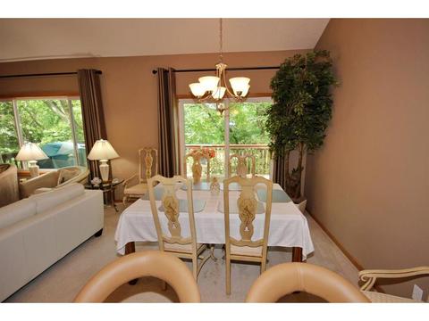 1537 Stonewood Ln, Eagan, MN 55122 photo 20