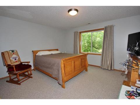 1537 Stonewood Ln, Eagan, MN 55122 photo 45
