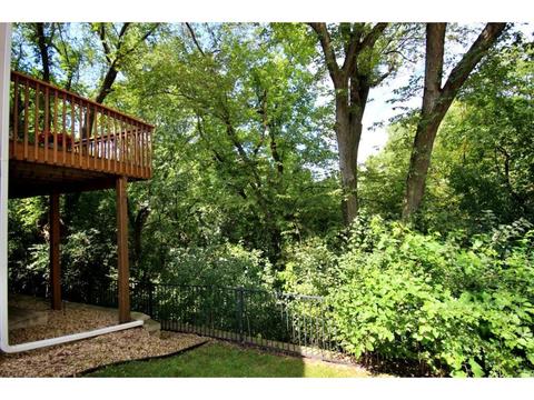 1537 Stonewood Ln, Eagan, MN 55122 photo 5