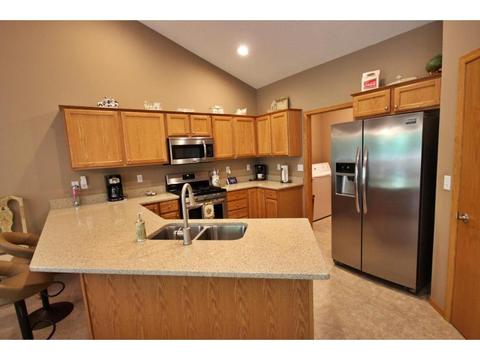 1537 Stonewood Ln, Eagan, MN 55122 photo 15