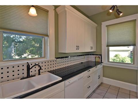 112 6th St NW #2, Faribault, MN 55021 photo 3