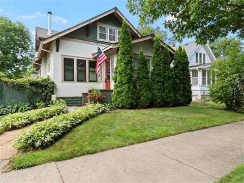 876 Rose Ave E, Saint Paul, MN 55106 photo 2