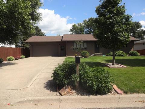 403 Chavis Dr, Hendricks, MN 56136 photo 5