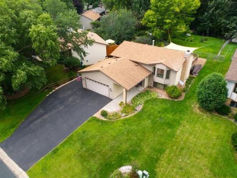 4301 Trenton Trl, Eagan, MN 55123 photo 2