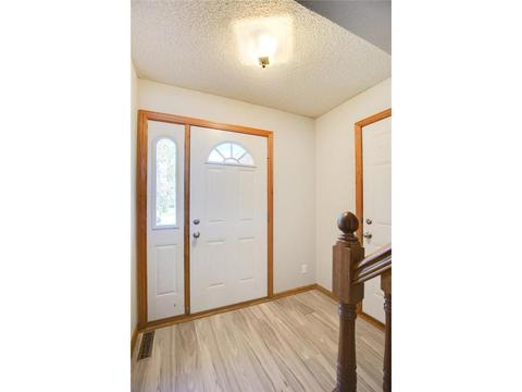 986 Ticonderoga Trl, Eagan, MN 55123 photo 3