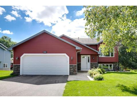 986 Ticonderoga Trl, Eagan, MN 55123 photo 1