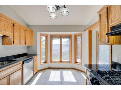 986 Ticonderoga Trl, Eagan, MN 55123 photo 16