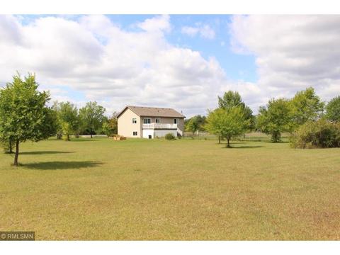 2056 47th St SE, Saint Cloud, MN 56304 photo 5