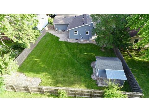 405 W Thomas Ave, Marshall, MN 56258 photo 3