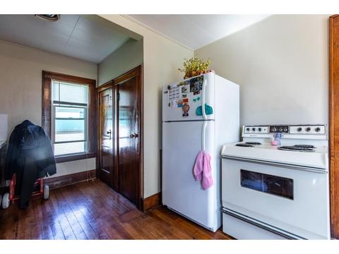 908 S Section Ave, Spring Valley, MN 55975 photo 4