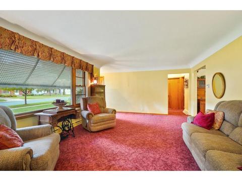 909 5th St E, Northfield, MN 55057 photo 9