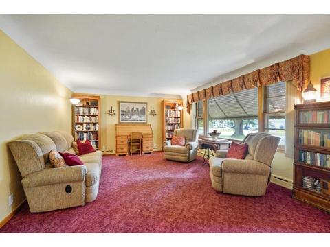 909 5th St E, Northfield, MN 55057 photo 7