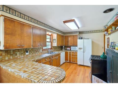 909 5th St E, Northfield, MN 55057 photo 11