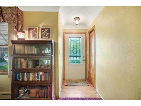 909 5th St E, Northfield, MN 55057 photo 6
