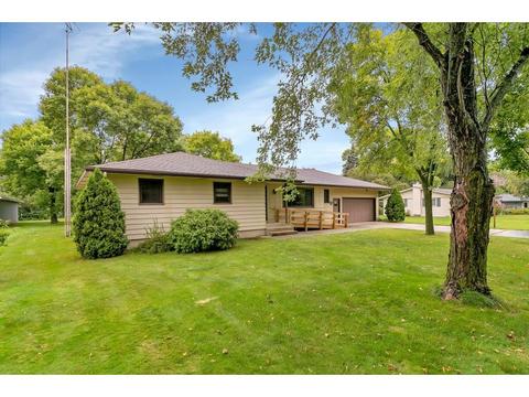 1143 Bromo Ave, Saint Cloud, MN 56303 photo 4