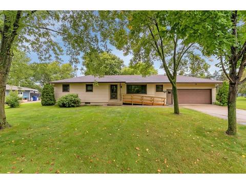 1143 Bromo Ave, Saint Cloud, MN 56303 photo 3