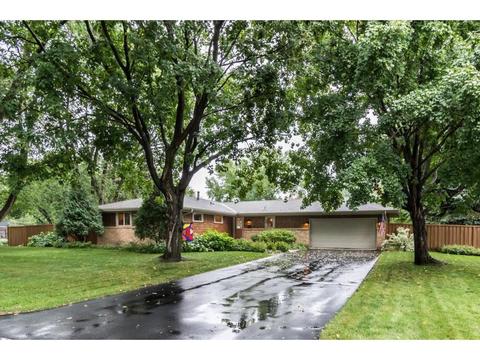 800 E 101st St, Bloomington, MN 55420 photo 33
