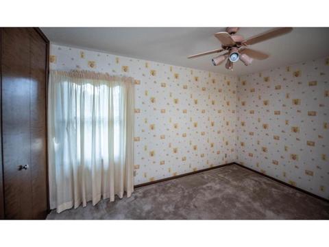 8719 Beard Rd, Bloomington, MN 55431 photo 11