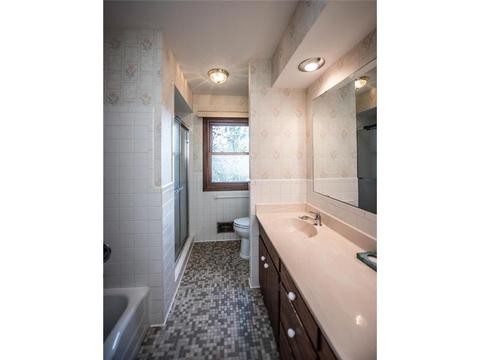8719 Beard Rd, Bloomington, MN 55431 photo 12